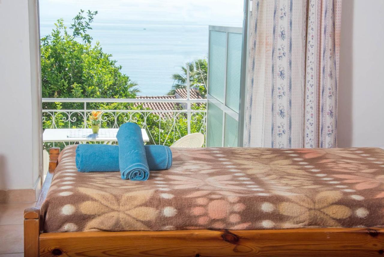 Apartamento Spiti Kritikos Benitses  Exterior foto